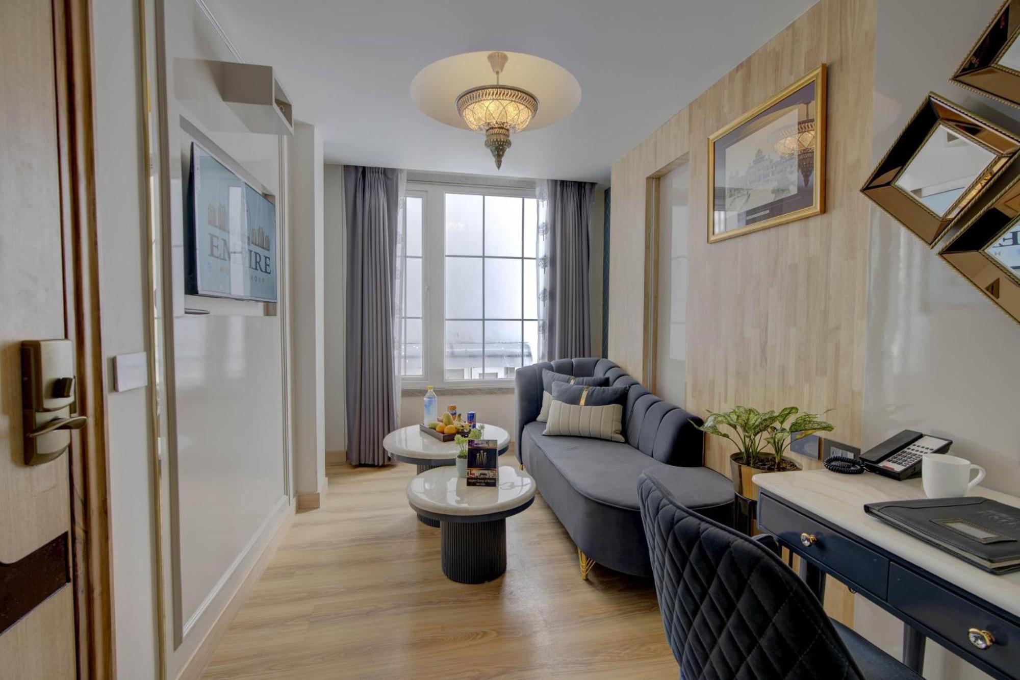 Empire Suites, Нью-Делі Екстер'єр фото