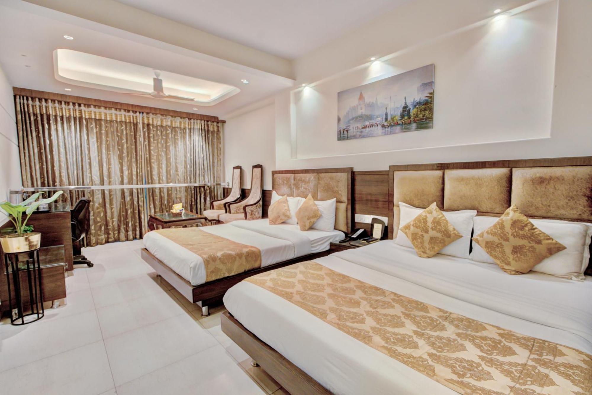 Empire Suites, Нью-Делі Екстер'єр фото