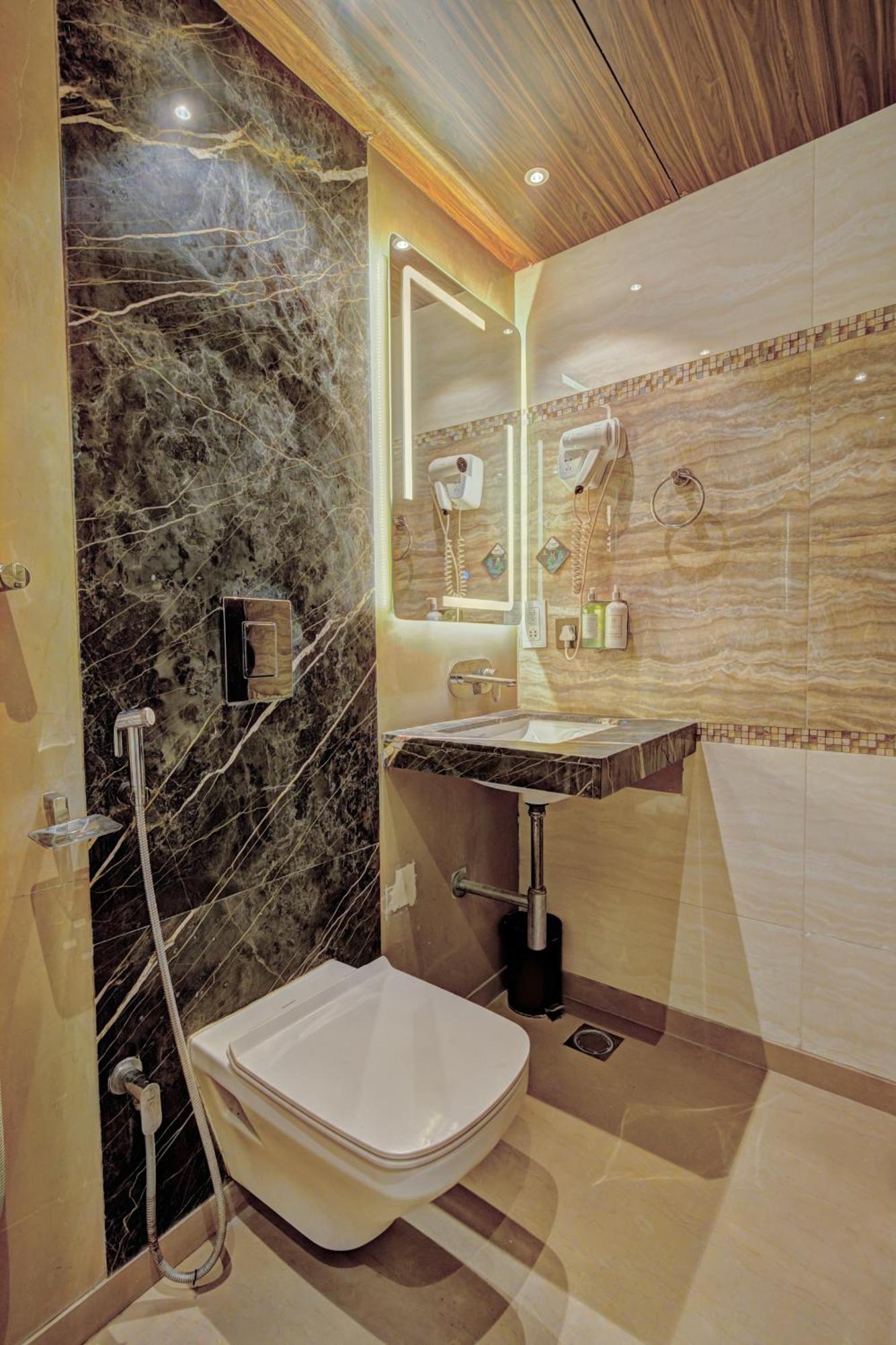 Empire Suites, Нью-Делі Екстер'єр фото